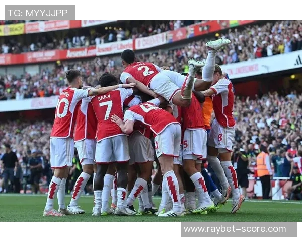 德甲精彩对决阿森纳与曼联激战成和绝杀瞬间引发全场狂欢